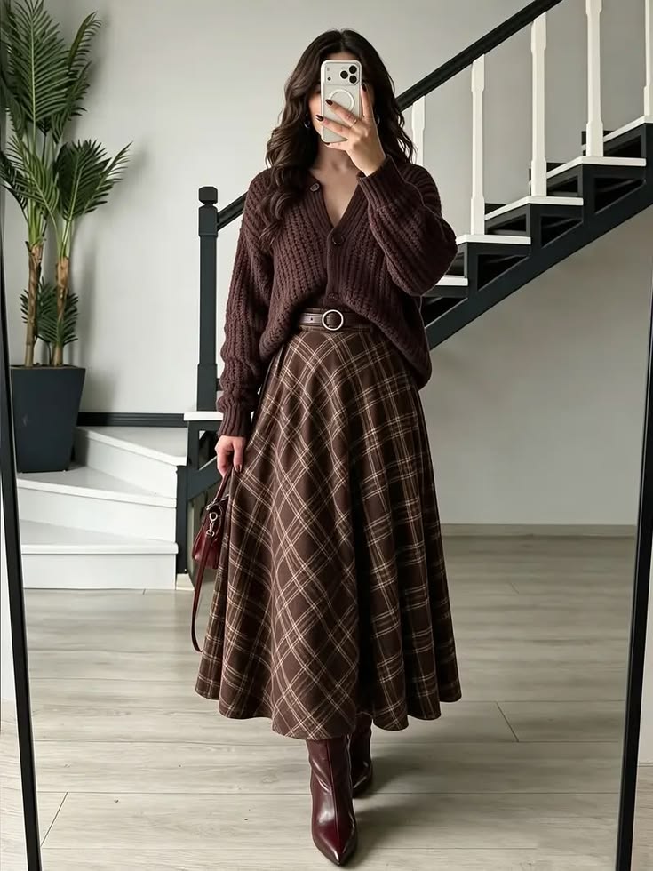 20 Maxi Skirt Outfits That Make Winter Style Feel Effortlessly Feminine (You’ll Want to Copy #7!) - 11. Buttoned Cardigan and a Soft Brown Skirt 1