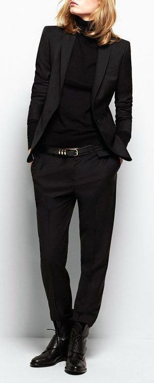 20 Stylish Black Blazer Outfits To Wear Anywhere & Everywhere - 3. Tonal Black with Tough Boots 1