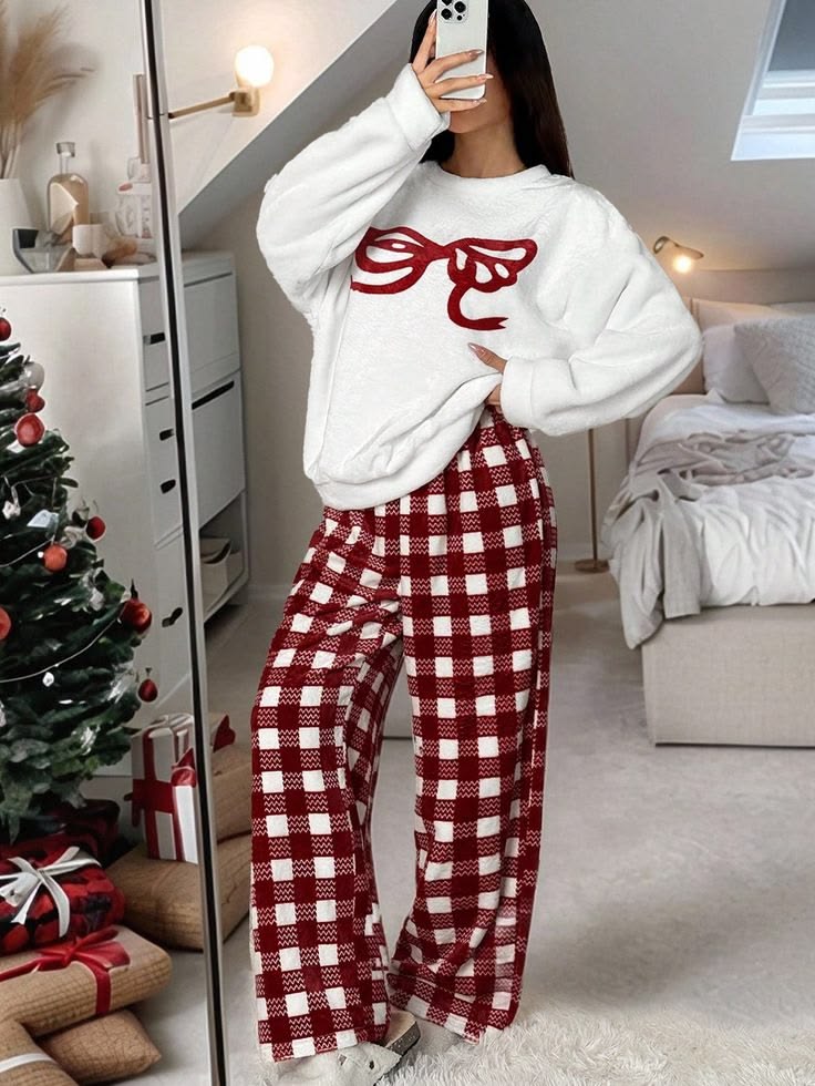 Christmas Pajama Sets: 20 Silk and Flannel Sets She'll Actually Wear - 2. The Bow-and-Check Combo That Looks Cute in Family Photos 1